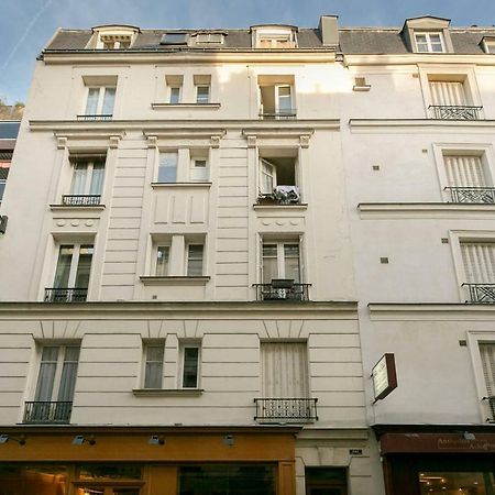 パリStudio Tour Eiffel Et Champs-Elyseesアパートメント エクステリア 写真